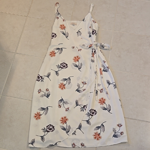LOFT Dresses & Skirts - LOFT White Floral Wrap Maxi Dress